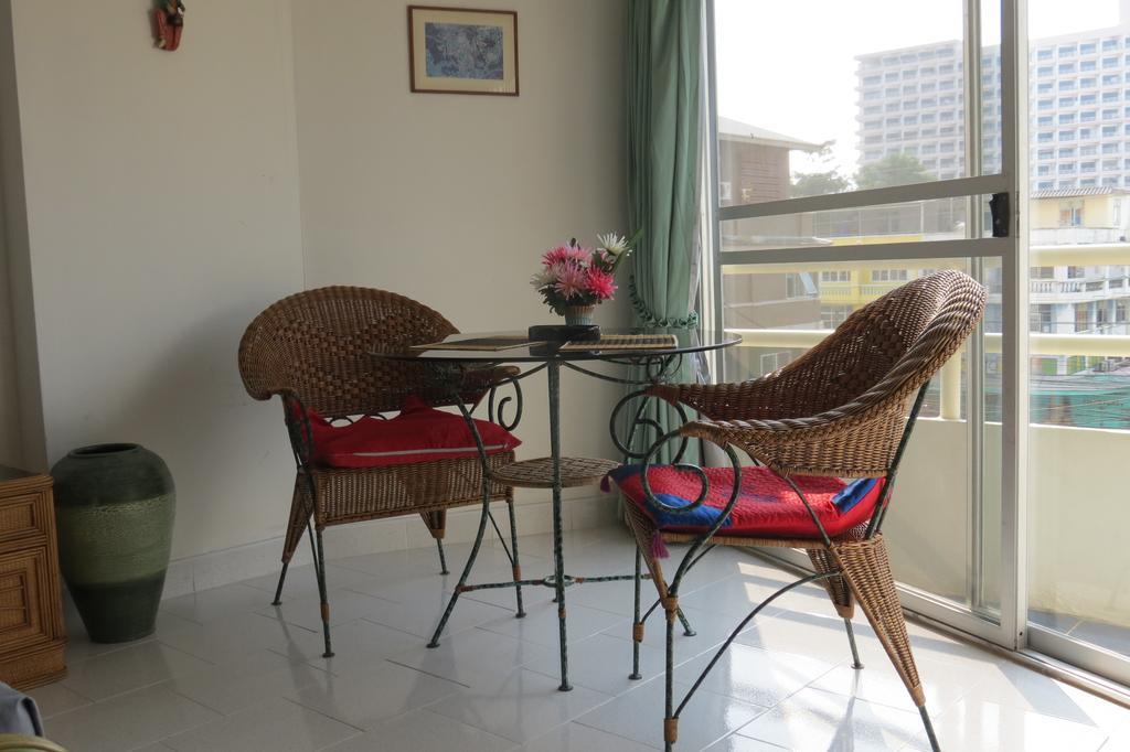View Talay 1B Residence Паттайя Номер фото